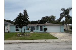 1955 Dartmouth Dr, HOLIDAY
