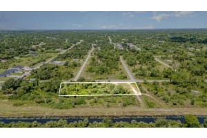 565 NAPLES AVENUE, LEHIGH ACRES, FL 33974 - MLS#MFRTB8416743