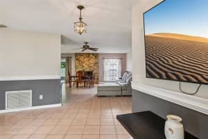 15908 COUNTRYBROOK STREET, TAMPA, FL 33624 - MLS#MFRTB8416773