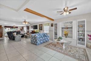 4805 MACDILL AVENUE, TAMPA, FL 33614 - MLS#MFRTB8416802