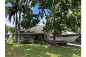 3149 N Canal Dr, PALM HARBOR
