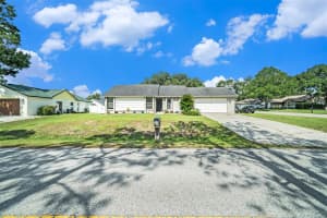4935 PARKWAY BOULEVARD, LAND O LAKES, FL 34639 - MLS#MFRTB8416842