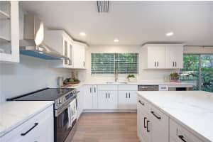 1513 BONNIEBROOK DRIVE, LUTZ, FL 33549 - MLS#MFRTB8416843