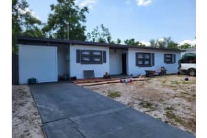 995 Emerald Dr, MOUNT DORA