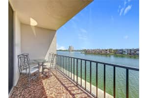 7625 SUN ISLAND DRIVE, SOUTH PASADENA, FL 33707 - MLS#MFRTB8416933