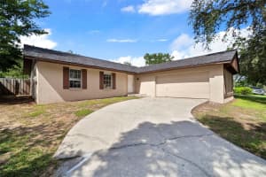 810 BLACK KNIGHT DRIVE, VALRICO, FL 33594 - MLS#MFRTB8416957