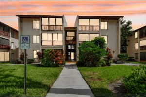 3849 S Lake Dr #184, TAMPA