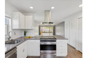2284 OAK NECK ROAD, CLEARWATER, FL 33763 - MLS#MFRTB8417097