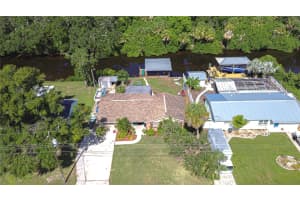9931 BAY DRIVE, GIBSONTON, FL 33534 Sold 10/27/25