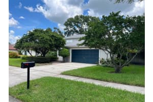 13817 CYPRESS VILLAGE CIRCLE, TAMPA, FL 33618 - MLS#MFRTB8417133