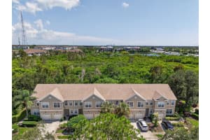 564 BLACK LION DRIVE, ST PETERSBURG, FL 33716 - MLS#MFRTB8417138