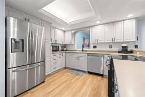 11301 GROVE ST, SEMINOLE, FL 33772 - MLS#MFRTB8417145