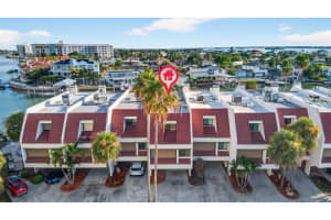 218 Skiff Pt, CLEARWATER BEACH