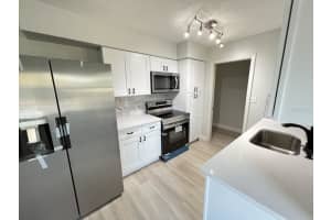 6917 300TH AVENUE, CLEARWATER, FL 33761 - MLS#MFRTB8417292