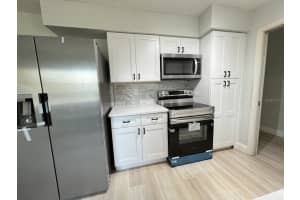 6917 300TH AVENUE, CLEARWATER, FL 33761 - MLS#MFRTB8417292