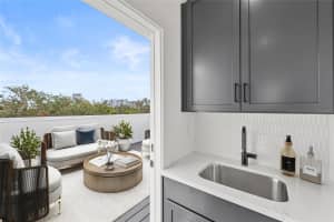 323 15TH STREET, ST PETERSBURG, FL 33705 - MLS#MFRTB8417303