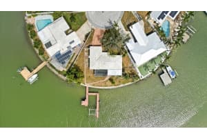 7998 1ST AVENUE, ST PETERSBURG, FL 33707 - MLS#MFRTB8417330