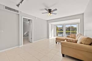 10423 CARROLLBROOK CIRCLE, TAMPA, FL 33618 - MLS#MFRTB8417444