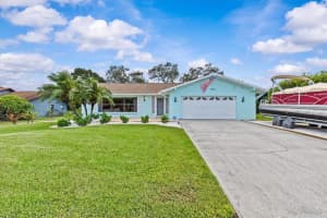 1507 Poinsettia Ave, TARPON SPRINGS