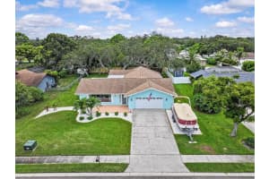 1507 POINSETTIA AVENUE, TARPON SPRINGS, FL 34689 - MLS#MFRTB8417461