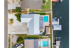725 FLAMINGO DRIVE, APOLLO BEACH, FL 33572 - MLS#MFRTB8417467