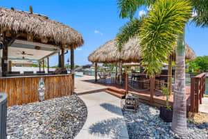725 FLAMINGO DRIVE, APOLLO BEACH, FL 33572 - MLS#MFRTB8417467