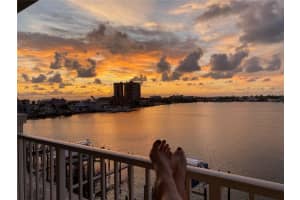 17735 Gulf Blvd #405, REDINGTON SHORES