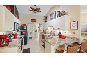 6148 BONAVENTURE COURT, SARASOTA, FL 34243 Sold 09/19/25