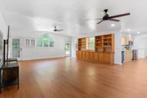 10002 6TH PLACE, GAINESVILLE, FL 32607 - MLS#MFRTB8417545