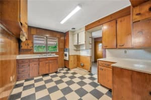 430 PEVETTY DRIVE, PLANT CITY, FL 33563 Sold 09/16/25