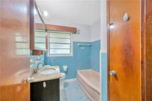 430 PEVETTY DRIVE, PLANT CITY, FL 33563 Sold 09/16/25