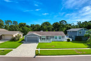 4002 BRIARLAKE DRIVE, VALRICO, FL 33596 - MLS#MFRTB8417788