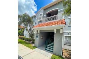 18001 Richmond Place Dr #820, TAMPA