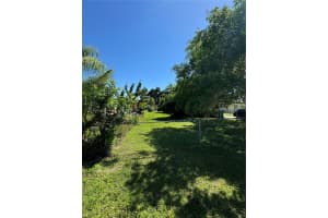 3030 KAREN DRIVE, NAPLES, FL 34112 - MLS#MFRTB8417844