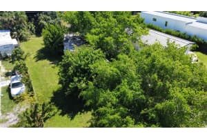 3030 KAREN DRIVE, NAPLES, FL 34112 - MLS#MFRTB8417844