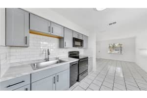 1204 SENECA AVENUE, TAMPA, FL 33612 - MLS#MFRTB8417886