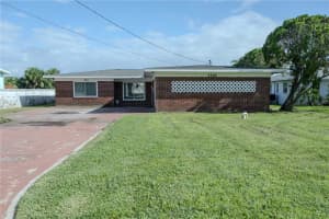 1101 28TH AVENUE, ST PETERSBURG, FL 33705 - MLS#MFRTB8417923