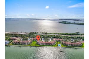 7520 Sunshine Skyway Ln S #t25, ST PETERSBURG