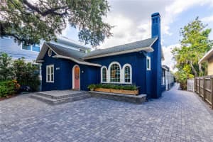 804 HOLLYWOOD STREET, TAMPA, FL 33604 - MLS#MFRTB8417994