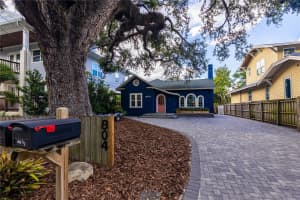 804 HOLLYWOOD STREET, TAMPA, FL 33604 - MLS#MFRTB8417994