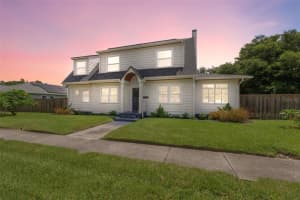 4805 16th St N, ST PETERSBURG
