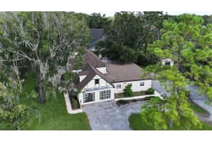 2214 THONOTOSASSA ROAD, PLANT CITY, FL 33563 - MLS#MFRTB8418017