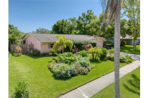 1725 Hitching Post Ln, DUNEDIN