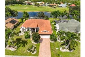 2327 Platinum Dr, SUN CITY CENTER