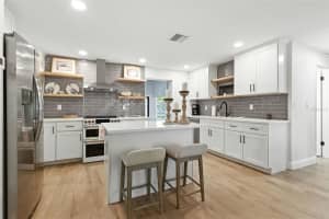 8577 LANTANA DRIVE, SEMINOLE, FL 33777 - MLS#MFRTB8418060