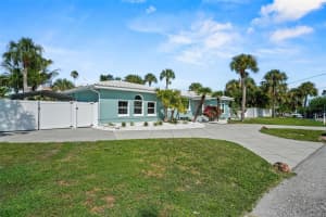 976 NARCISSUS AVENUE, CLEARWATER BEACH, FL 33767 - MLS#MFRTB8418106