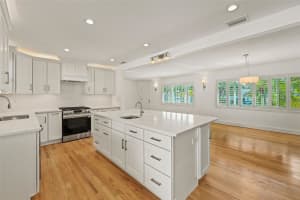 976 NARCISSUS AVENUE, CLEARWATER BEACH, FL 33767 - MLS#MFRTB8418106