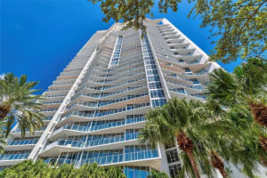 175 1st St S #2804, ST PETERSBURG