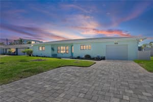 12170 4th St E, TREASURE ISLAND