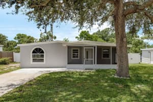 130 Melody Ln, LARGO